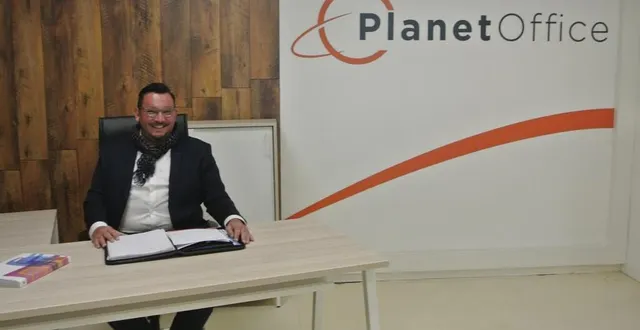 photo  samuel sautjeau, au cœur du showroom tout fraîchement aménagé au mans (sarthe).  &copy;  ouest-france 