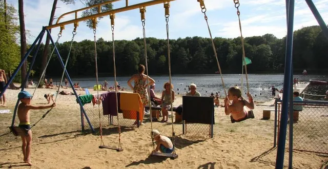 photo  la base de loisirs de soligny-la-trappe proposait habituellement des activités gratuites les dimanches de mai et juin. cette année, elle sera exceptionnellement fermée jusqu’en juillet.  &copy;  ouest france archives 