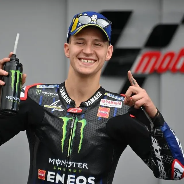 photo sport. motocyclisme. vitesse. championnat du monde.
grand prix de france moto. le mans.
catégorie motogp.

fabio quartararo meilleur temps des essais partira en pole position en première ligne du grand prix.

20. fabio quartararo. yamaha. monster energy yamaha motogp. france.

photo daniel fouray.  ©  daniel fouray / ouest-france