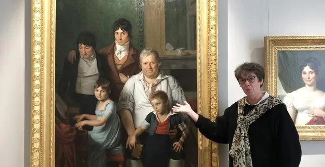 photo  françoise froger, du musée de tessé au mans, présente un portrait de famille qu’elle aime car il pose beaucoup de questions.  &copy;  photo le maine libre 