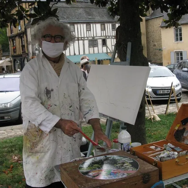 photo josé atlan, président de l’association les artistes au jardin expose 20 toiles au parc monod pendant le mois de juillet  ©  ouest-france