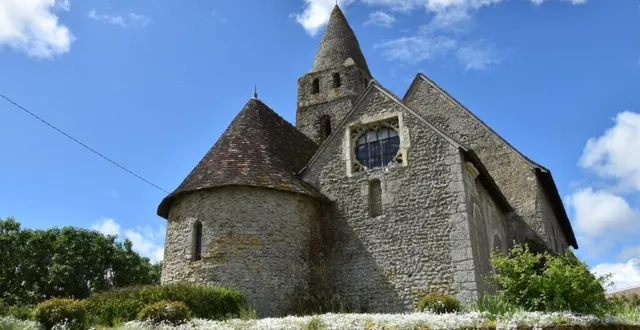 photo  l’occasion d’admirer l’église des loges.  &copy;  le maine libre 