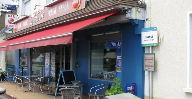 photo  le bar-tabac presse les maisons rouges.  &copy;  ouest-france 