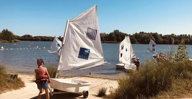 photo  de nombreuses animations attendent les jeunes du pays fléchois cet été à la flèche ainsi que dans les communes du territoire.  &copy;  archive le maine libre 