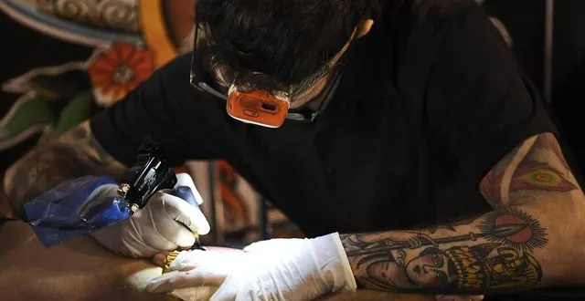 photo  plusieurs salons du tatouage se sont déjà tenus au centre des expositions. un nouveau se tiendra pendant le festival 72 du mans, en juillet 2021.  &copy;  archives le maine libre – denis lambert 