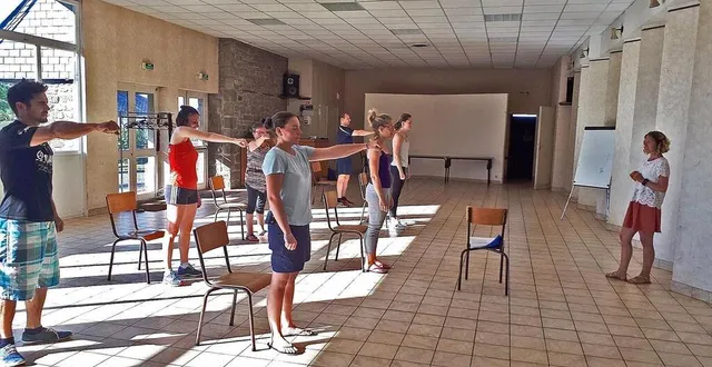 photo  la recherche de bien-être et de « lâcher prise » est au cœur de la sophrologie : d’où l’idée de proposer cette découverte aux sapeurs-pompiers qui font face à des situations parfois difficiles.  &copy;  ouest-france 