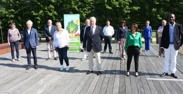 photo  une partie des candidats de sarth’ensemble aux élections départementales prévues les 20 et 27 juin 2021.  &copy;  ouest-france 