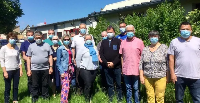 photo  l’équipe du comité des fêtes prépare la fête de la nature du 19 septembre.  &copy;  ouest-france 