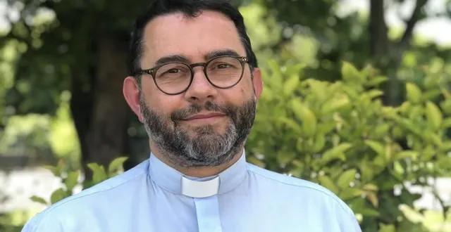 photo  père paul-antoine drouin, vicaire général du diocèse du mans, quittera ses fonctions dans quelques semaines. natif du mans, il était revenu en sarthe pour son séminaire après être passé par la bourgogne, la région parisienne et la corrèze.  &copy;  ouest-france 