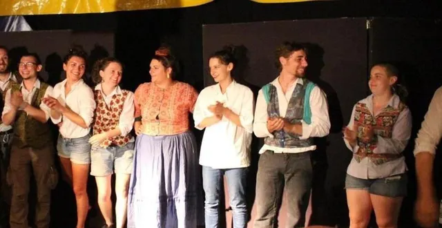 photo  le collectif karäfon animera le perche les deux prochains week-ends.  &copy;  ouest-france 