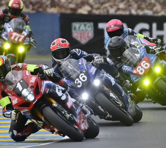photo journée réussie pour qui, pour le moment, est en pole provisoire des 24 heures motos.  ©  jérôme fouquet