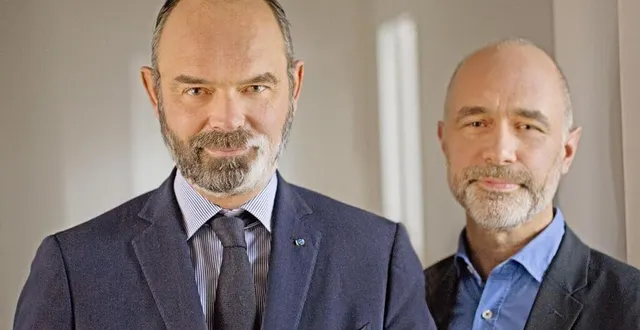 photo  édouard philippe et gilles boyer seront en dédicace à angers samedi 12 juin.  &copy;  dr 