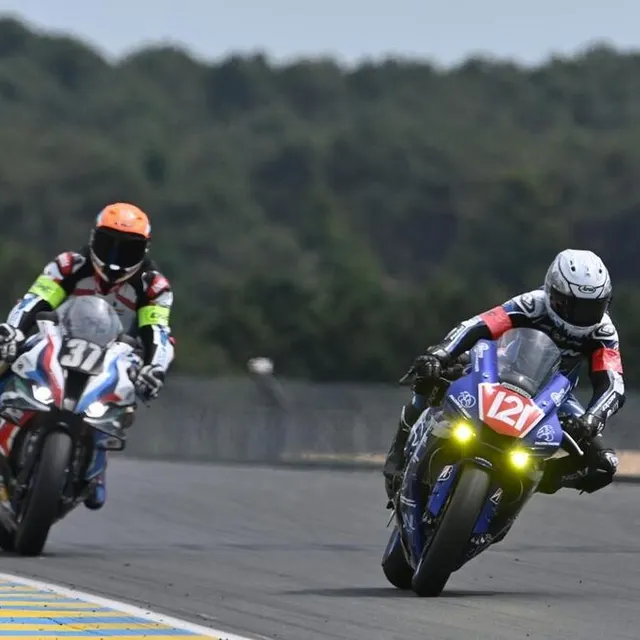 photo #121. falcon racing. france. yamaha yzf – r1. superstock. millet loïc. france.  ©  daniel fouray / ouest-france