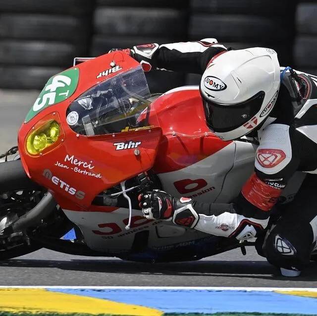 photo motocyclisme.
24 heures motos 2021.
#45.
metiss jbb – metiss. france.
experimental.
rizza ludovic. france.


photo : jérôme fouquet/ouest-france  ©  jérôme fouquet/ouest-france