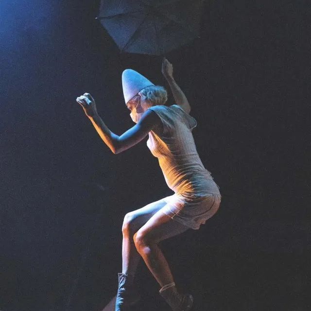 photo oraison, compagnie rapposo.  ©  ryo ichii