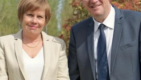 photo  marie-pierre brosset et samuel chevallier, arrivent en tête sur le canton d’écommoy.  &copy;  photo personnelle 