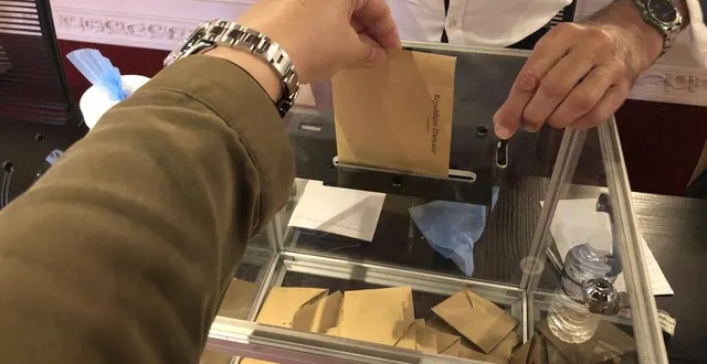 photo  la règle pour être élu au premier tour était loin d’être limpide, pour les élus eux-mêmes…  &copy;  ouest-france 