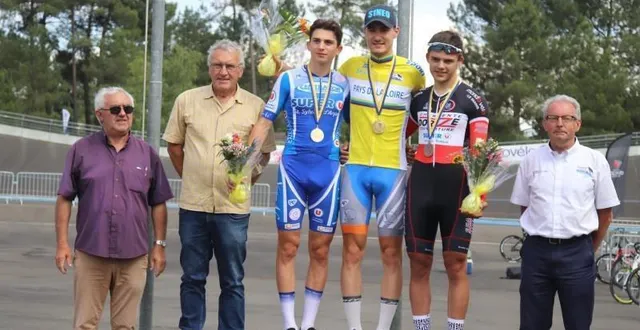 photo  le sabolien dorian perleaux (ici au centre) a remporté quatre des six titres régionaux sarthois.  &copy;  isa photos et séverine quoniam. 