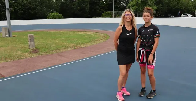 photo  karenne et kassandra guays sur l’anneau de roller des js coulaines, qui accueille le grand national, ce week-end.  &copy;  ouest-france 