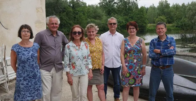 photo  katty barrault, jean-françois monnet, michèle gosnet-frassetto, isabelle chiaramonti-monnet, jean-louis lemarié, elisabeth niveau et dominique plessis.  &copy;  le maine libre 