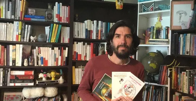 photo  ludovic lecomte présente ses trois derniers livres.  &copy;  ouest-france 