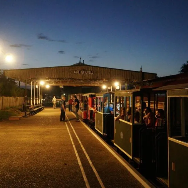 photo samedi soir, le voyage en train de nuit créera l’ambiance magique.  ©  ccsv