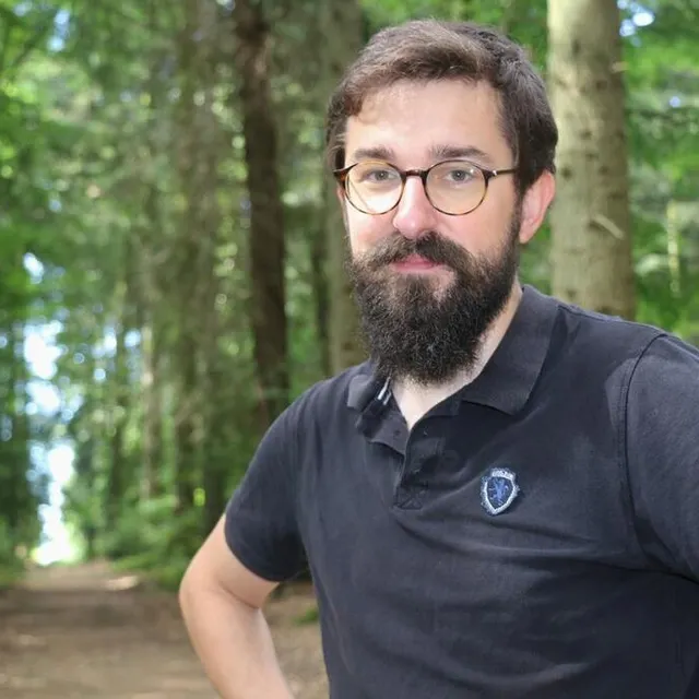 photo nicolas blanchard réalise une thèse sur la forêt d’écouves. passionné depuis sa plus tendre enfance, il vient de sortir le livre « écouves, ma forêt ».  ©  ouest-france