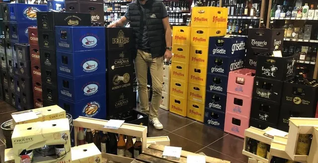 photo  maxime manceau, gérant du futur v and b du mans à côté d’antarès, ici dans le magasin d’allonnes.  &copy;  le maine libre 