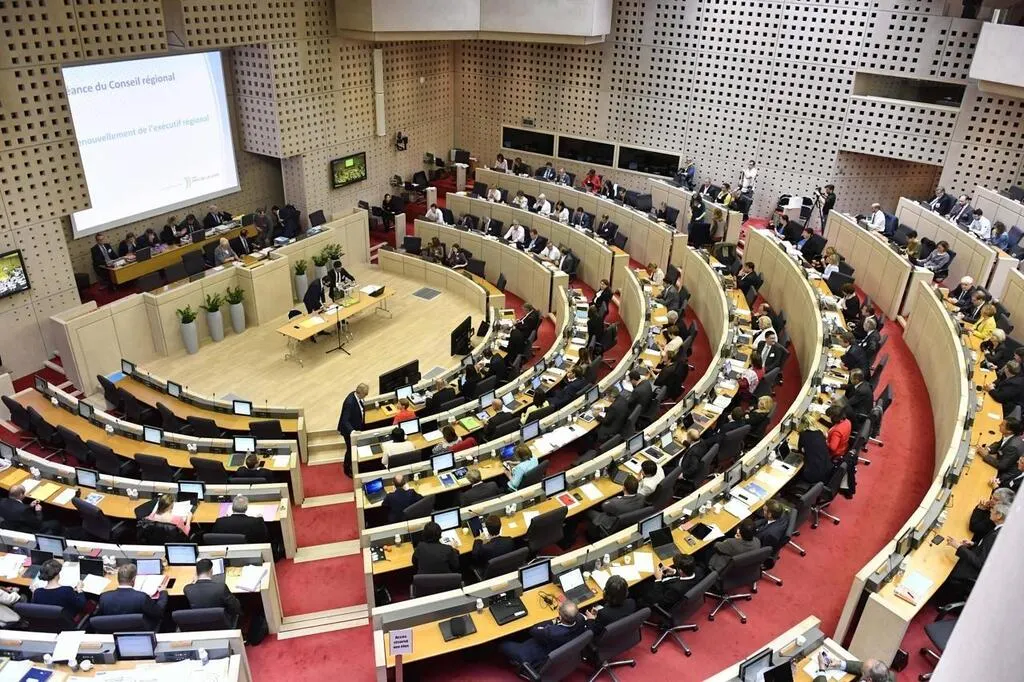 Pays de Loire Pays de la Loire. Ce que vont toucher les conseillers