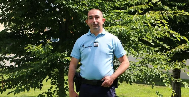 photo  le capitaine laurent pomié quittera la brigade de gendarmerie de sablé-sur-sarthe le 1er août 2021.  &copy;  ouest-france 