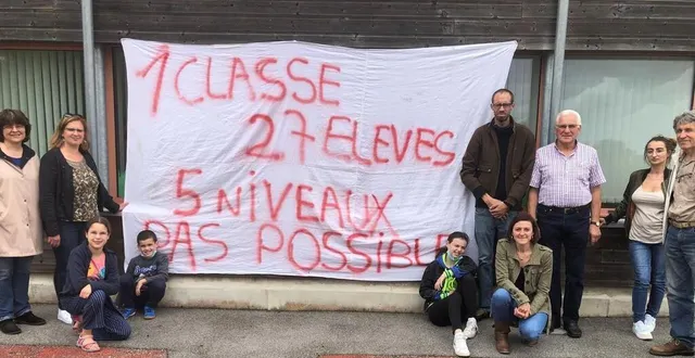 photo  l’école communale de saint-langis-lès-mortagne (orne) risque de perdre une classe à la rentrée.  &copy;  ouest-france 