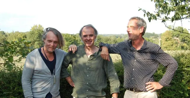 photo  le jaco parmentier group, de gauche à droite, jean victor de boer, jaco parmentier et henri de la taille.  &copy;  ouest-france 