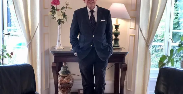 photo  alain lambert à son domicile alençonnais, lundi 5 juillet 2021.  &copy;  ouest-france 