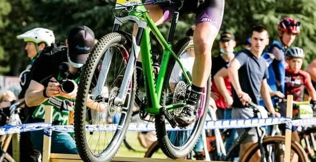 photo  noémie garnier est avant tout une amoureuse du vtt.  &copy;  virginie vazeille 