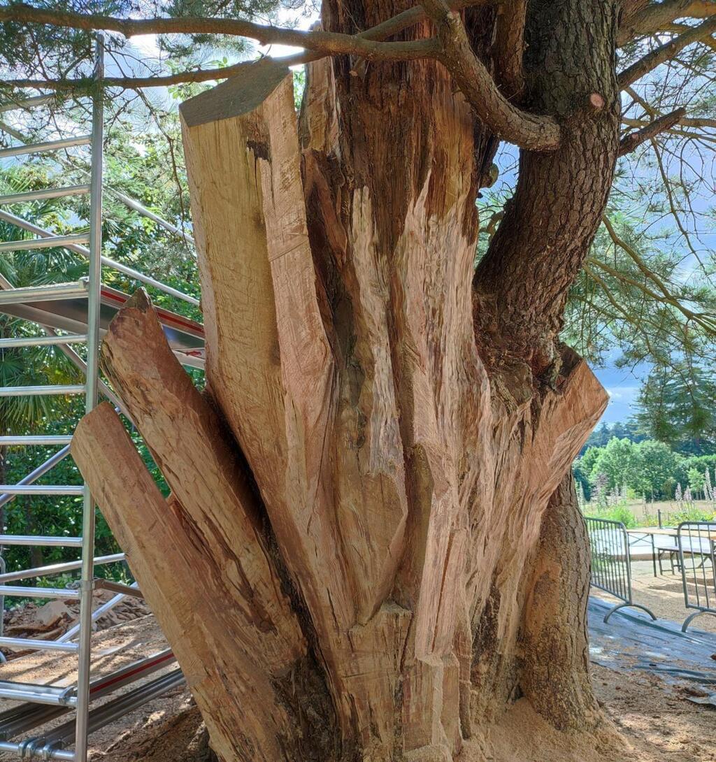 Sucé-sur-Erdre. « SiO2 » : sculpture en cours - Nantes.maville.com