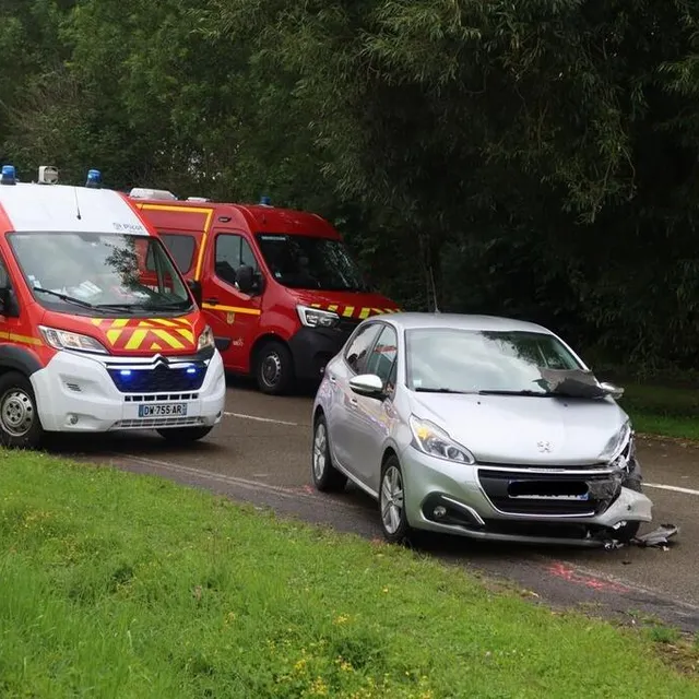 photo les passagers ont été rapidement pris en charge. aucun n’a été blessé.  ©  photo le maine libre