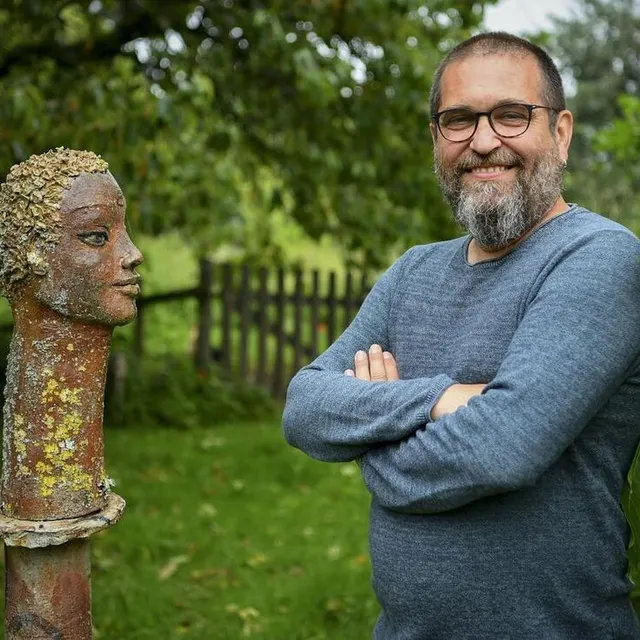 photo en plus de joey dans friends, mark lesser a doublé de nombreux personnages de films et séries cultes. comme le chaton berlioz dans « les aristochats » en 1970.  ©  photo le maine libre-yvon loue