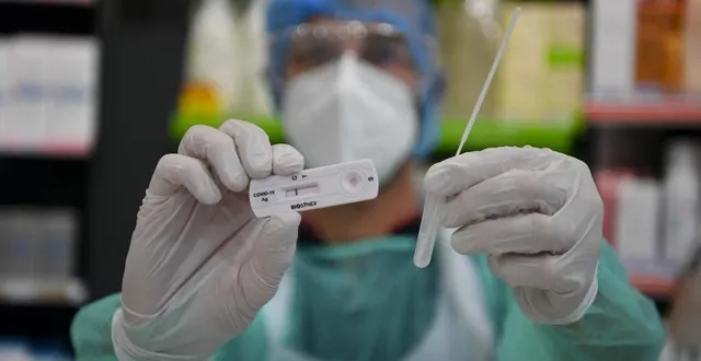 photo  il est toujours possible de réaliser un test antigénique en pharmacie.  &copy;  archives le maine libre - yvon loue 