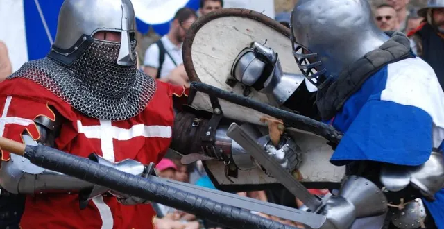 photo  l’association gladius sagonensis s’était adonnée à des démonstrations de combats médiévaux lors de sa venue en 2019, à l’occasion de la fête médiévale.  &copy;  ouest-france 