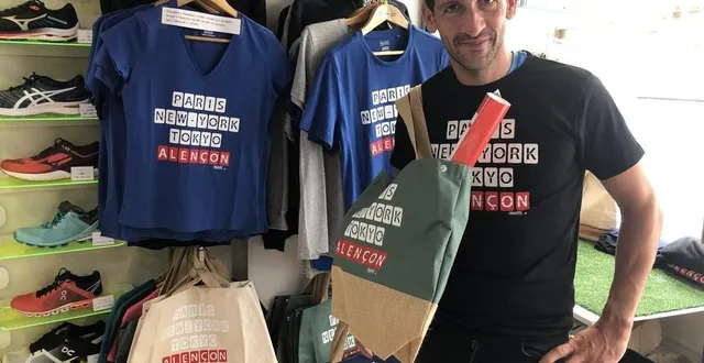 photo  vincent épiphane est installé à alençon depuis neuf ans. il a quitté le cours clemenceau pour la rue aux sieurs il y a trois ans. dans son magasin, il développe désormais un rayon rando conseil.  &copy;  ouest-france 