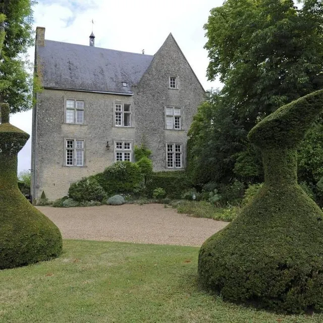 photo un jardin à découvrir avec ses topiaires spectaculaires.  ©  archives le maine-libre – yvon loué