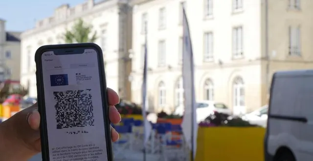 photo  vous pouvez présenter votre pass sanitaire avec votre smartphone.  &copy;  archives 