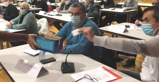 photo  la nouvelle redevance de gestion des déchets a été votée mardi 22 décembre, à brûlon.  &copy;  le maine libre 