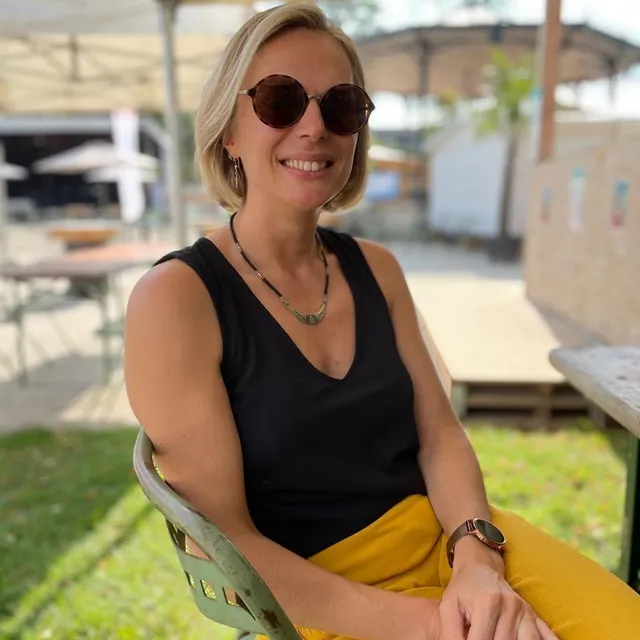 photo julie apprécie les concerts d’alençon plage.  ©  ouest france