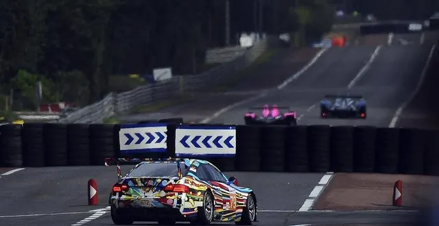 photo  habituellement empruntée par les automobilistes sarthois, la rd 338, mythique ligne droite des hunaudières, sera évidemment fermée pour laisser place aux voitures de course.  &copy;  archives le maine libre – hervé petitbon 