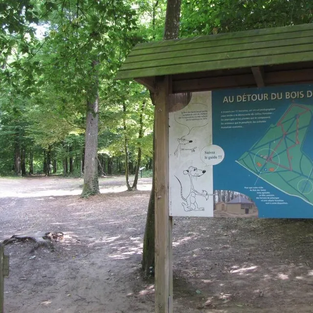 photo des installations vous permettent de pique-niquer au bois des semis.  ©  archive le maine libre