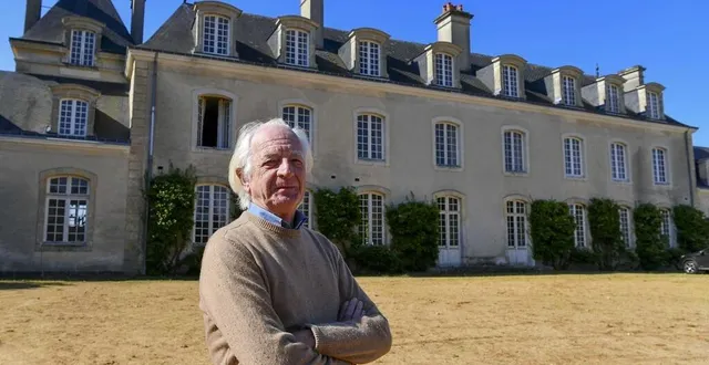photo  emmanuel de beaucourt a hérité du château de coulans au décès de son père en 1987.  &copy;  photo le maine libre yvon loué 