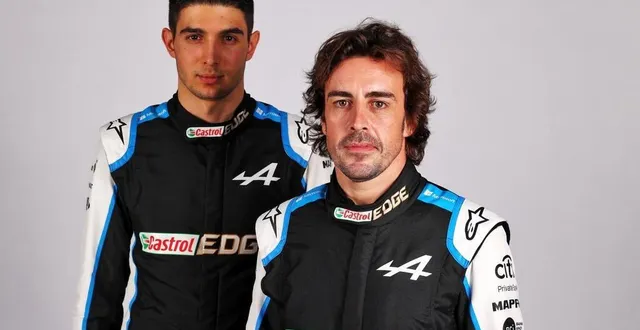 photo  esteban ocon et fernando alonso.  &copy;  alpine 