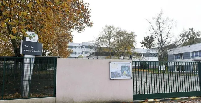 photo  les enseignants du collège le vieux-colombier demandent la création d’une cinquième classe de 4e à la rentrée prochaine.  &copy;  photo archives le maine libre – hervé petitbon 