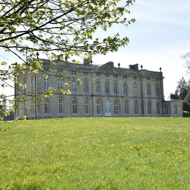 photo le château du bourg-saint-léonard.  ©  ouest-france